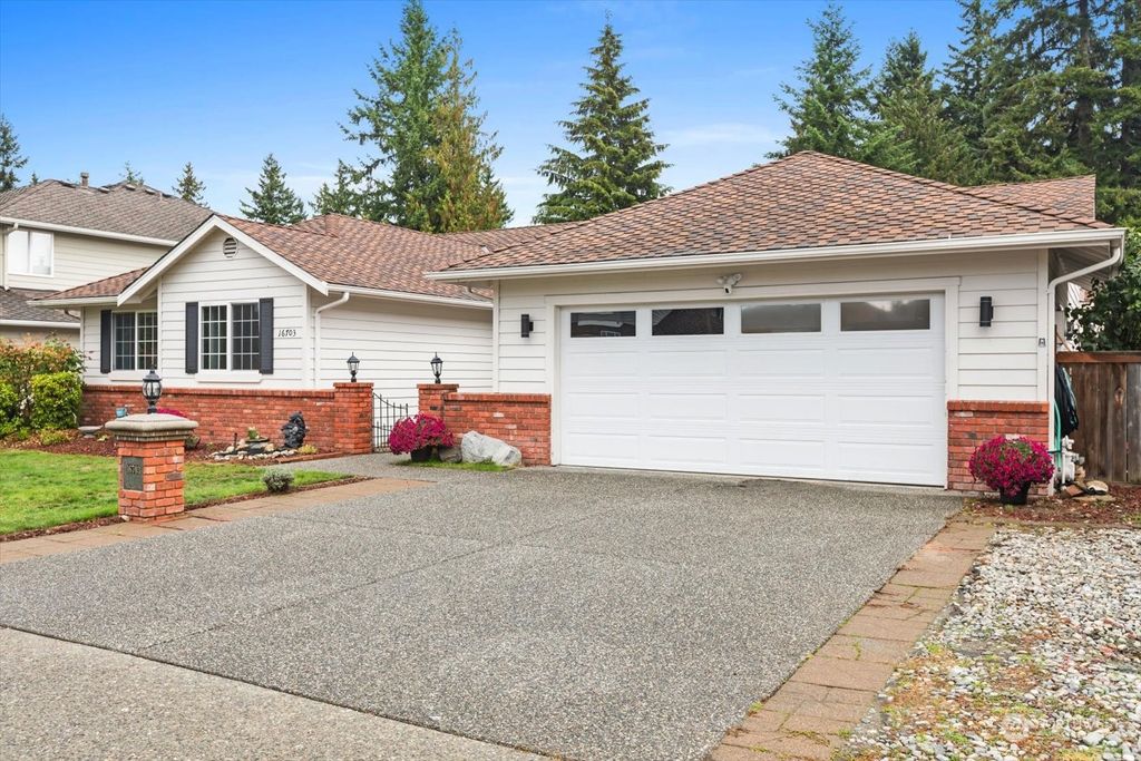 Photo of 16703 56th Place W, Lynnwood, WA 98037 (MLS # 2170966)