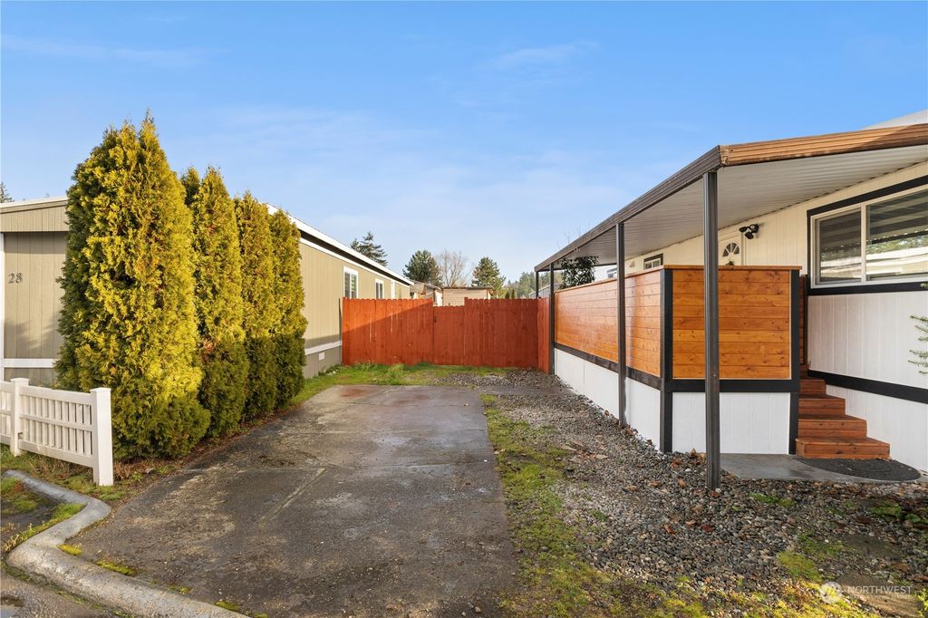 Photo of 15232 SE 272nd Street #29, Kent, WA 98042 (MLS # 2318905)