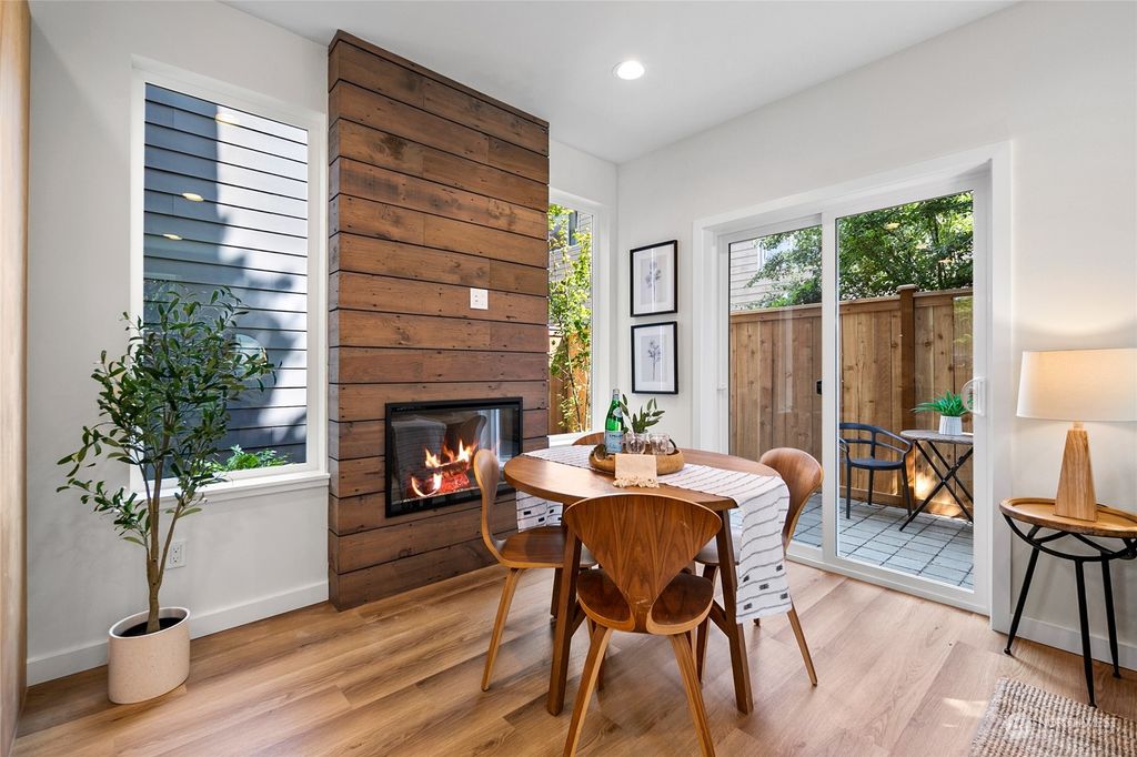 Photo of 109 N 105th Street, Seattle, WA 98133 (MLS # 2271263)