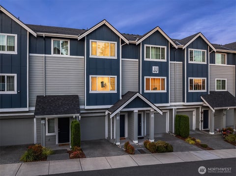 Photo of 1621 Seattle Hill Road #JJ-2, Bothell, WA 98012 (MLS # 2561737)