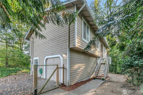 Photo of 18610 5th Avenue NE, Suquamish, WA 98392 (MLS # 2429084) Photo of 18610 5th Avenue NE, Suquamish, WA 98392 (MLS # 2429084)