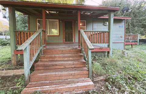 Photo of 7525 N Center Court, Concrete, WA 98237 (MLS # 2433741)