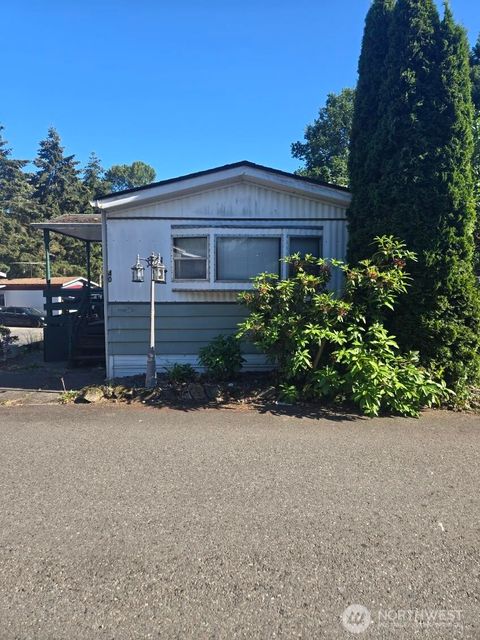Photo of 2424 S 260th Street #40, Federal Way, WA 98032 (MLS # 2532221)