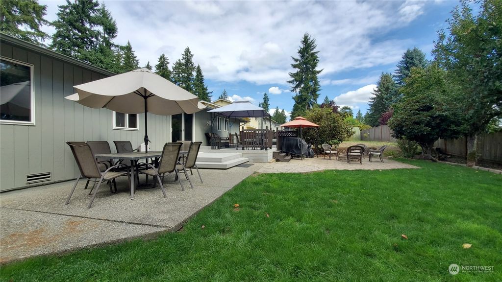 Photo of 2026 Timber Trail, Bothell, WA 98012 (MLS # 2152171)