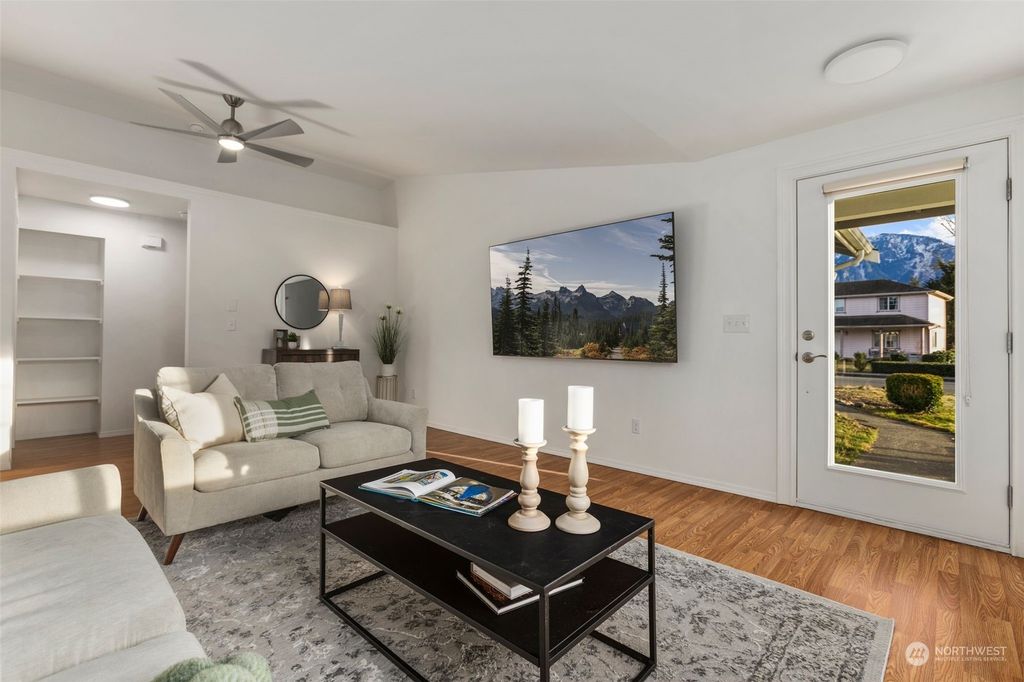 Photo of 201 17th Street, Gold Bar, WA 98251 (MLS # 2324522)