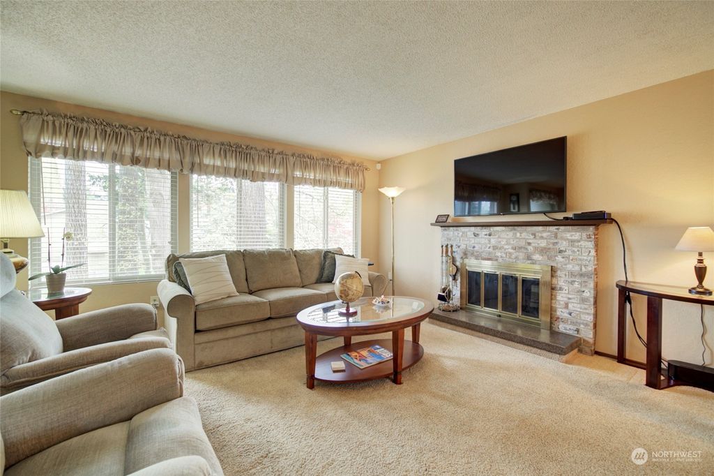 Photo of 21621 7th Place W, Bothell, WA 98021 (MLS # 2077523)