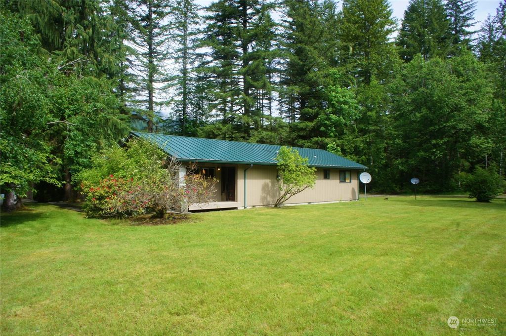 Photo of 54399 Fortner Road, Darrington, WA 98241 (MLS # 2241494)