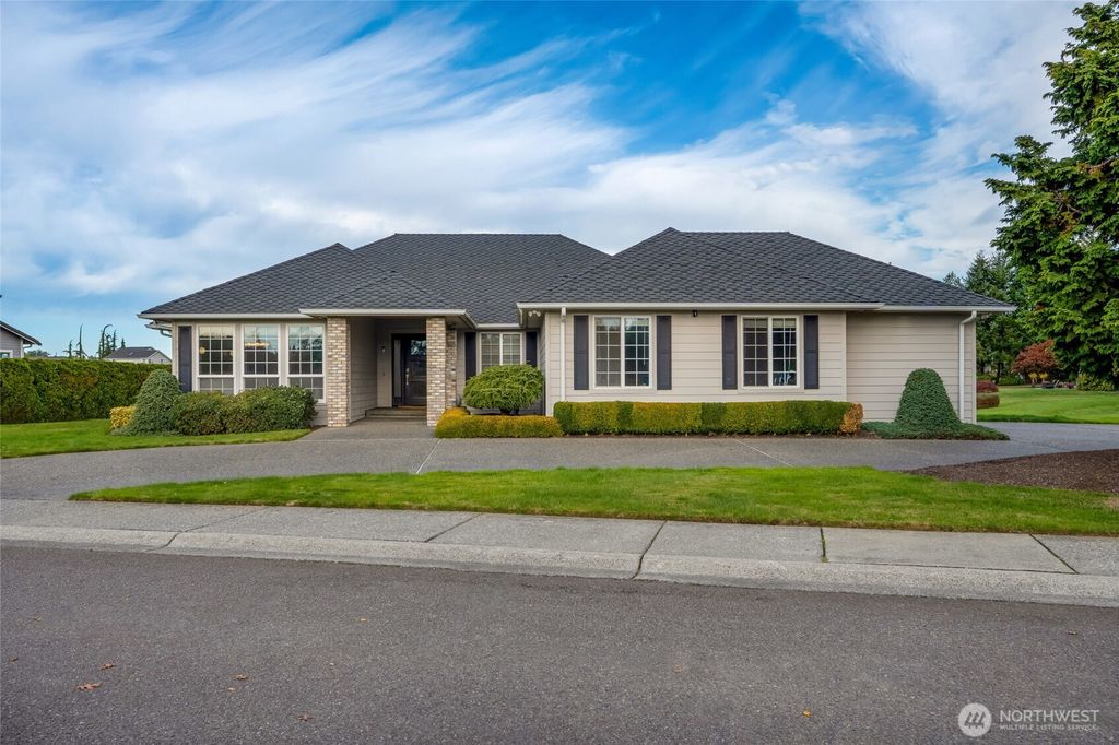 Photo of 3015 142nd Street NE, Marysville, WA 98271 (MLS # 2446874)