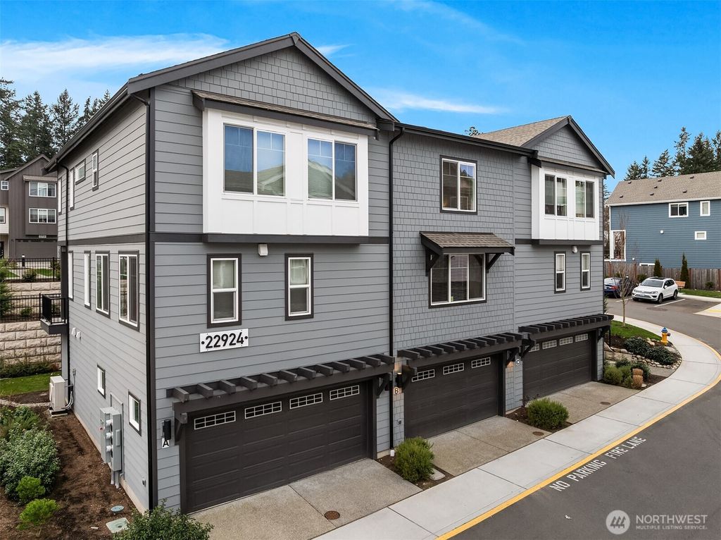Photo of 22924 80th Place W #B, Edmonds, WA 98026 (MLS # 2472434)