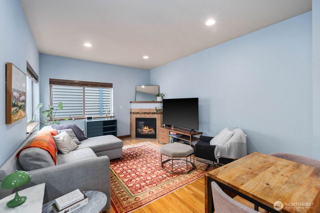 Photo of 5937 California Avenue SW #C, Seattle, WA 98136 (MLS # 2508129)