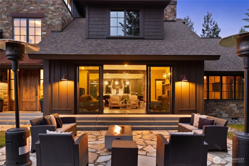 3000 Jenkins Drive