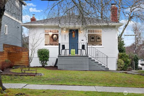 Photo of 4001 NE 57th Street, Seattle, WA 98105 (MLS # 2488268)