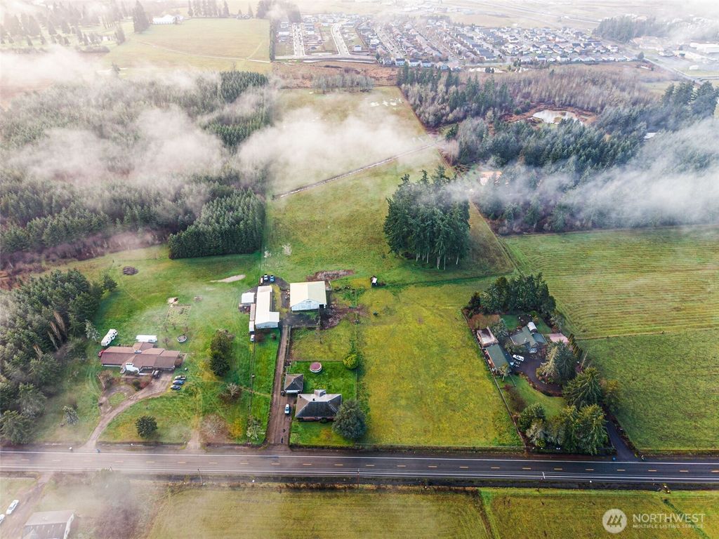 Photo of 1966 Bishop Rd Rd, Chehalis, WA 98532 (MLS # 2465827)