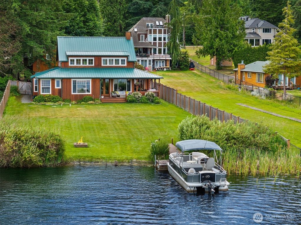 Photo of 10904 W Lake Joy Drive NE, Carnation, WA 98014 (MLS # 2395513)