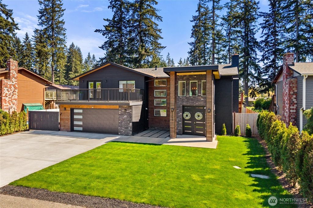 Photo of 5208 NE 128th Place, Marysville, WA 98271 (MLS # 2526784)