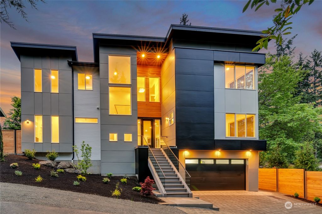 Photo of 15366 Juanita Drive NE, Kenmore, WA 98028 (MLS # 1975877)