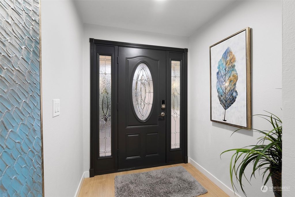 Photo of 2128 105th Place SE, Everett, WA 98208 (MLS # 2317505)