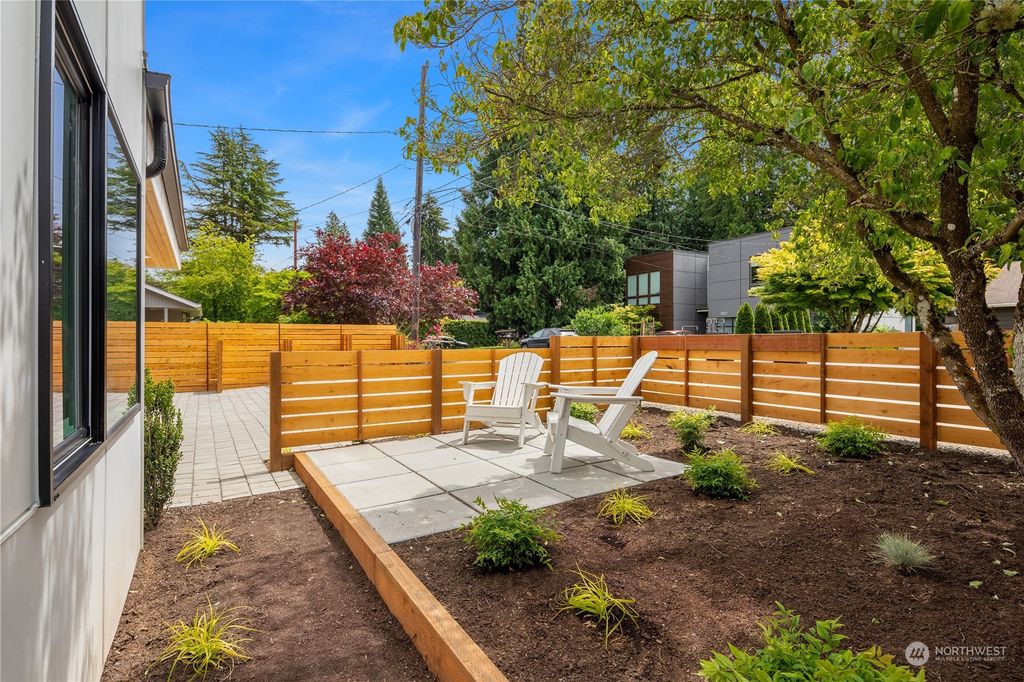 Photo of 3820 NE 89th Street, Seattle, WA 98115 (MLS # 2311139)