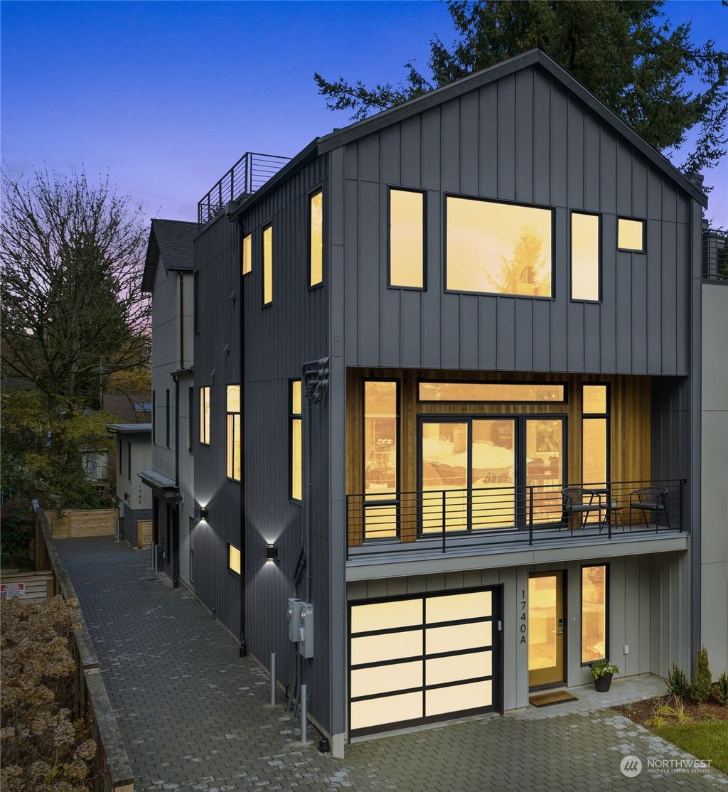 Photo of 1740 NE 88th Street #B, Seattle, WA 98115 (MLS # 2182850)