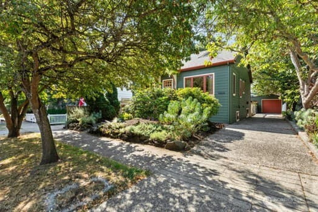 Photo of 6725 22nd Avenue NW, Seattle, WA 98117 (MLS # 2430208)