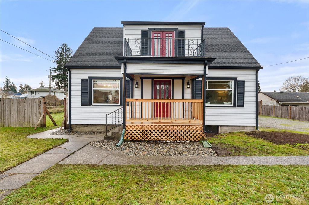 Photo of 808 Polk Street S, Tacoma, WA 98444 (MLS # 2477690)