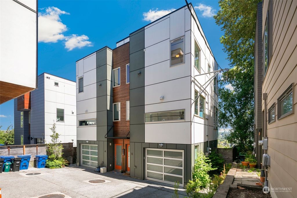 Photo of 1724 16th Avenue S #B, Seattle, WA 98144 (MLS # 2260364)