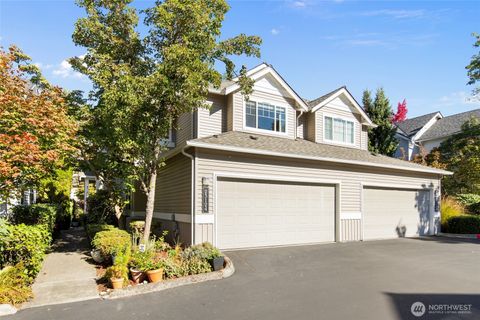 Photo of 23124 NE 8th Place, Sammamish, WA 98074 (MLS # 2445926)