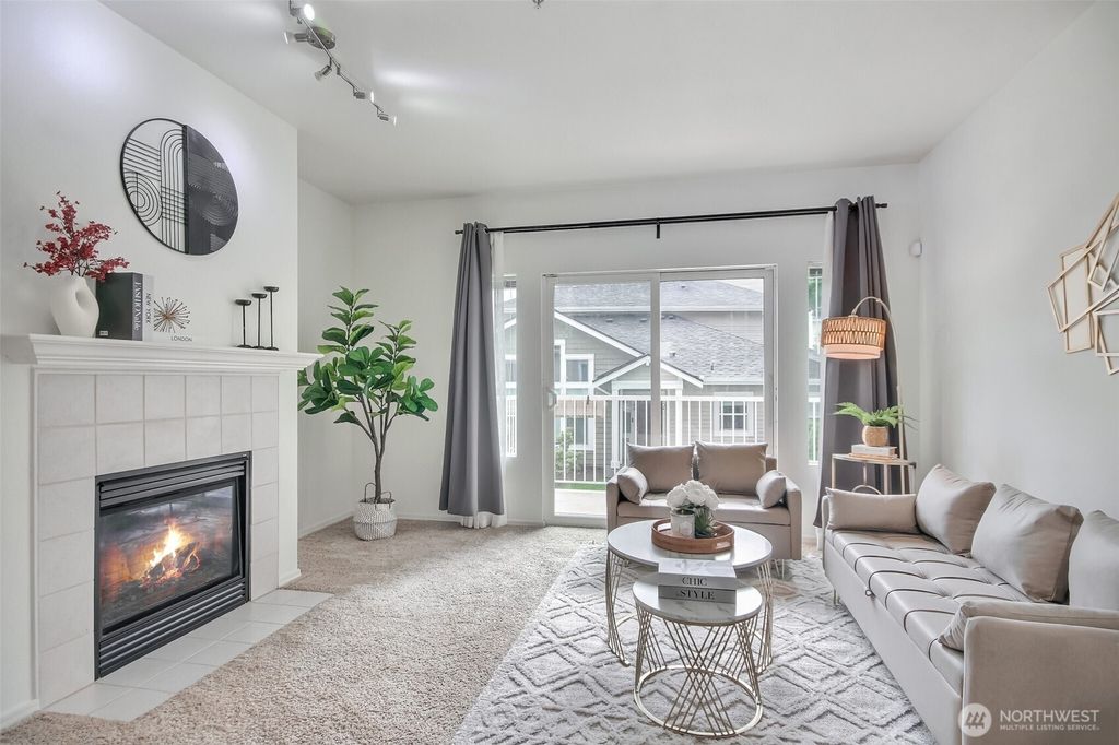 Photo of 16232 118th Lane NE #1-4, Bothell, WA 98011 (MLS # 2482342)