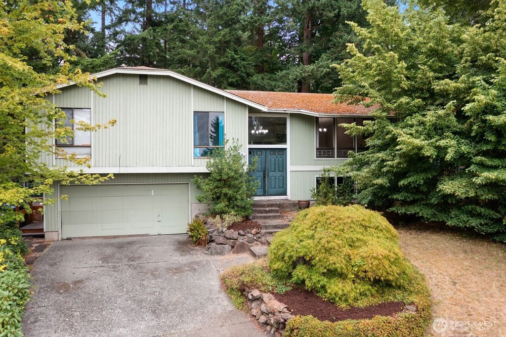 Photo of 30904 5th Place S, Federal Way, WA 98003 (MLS # 2428529)