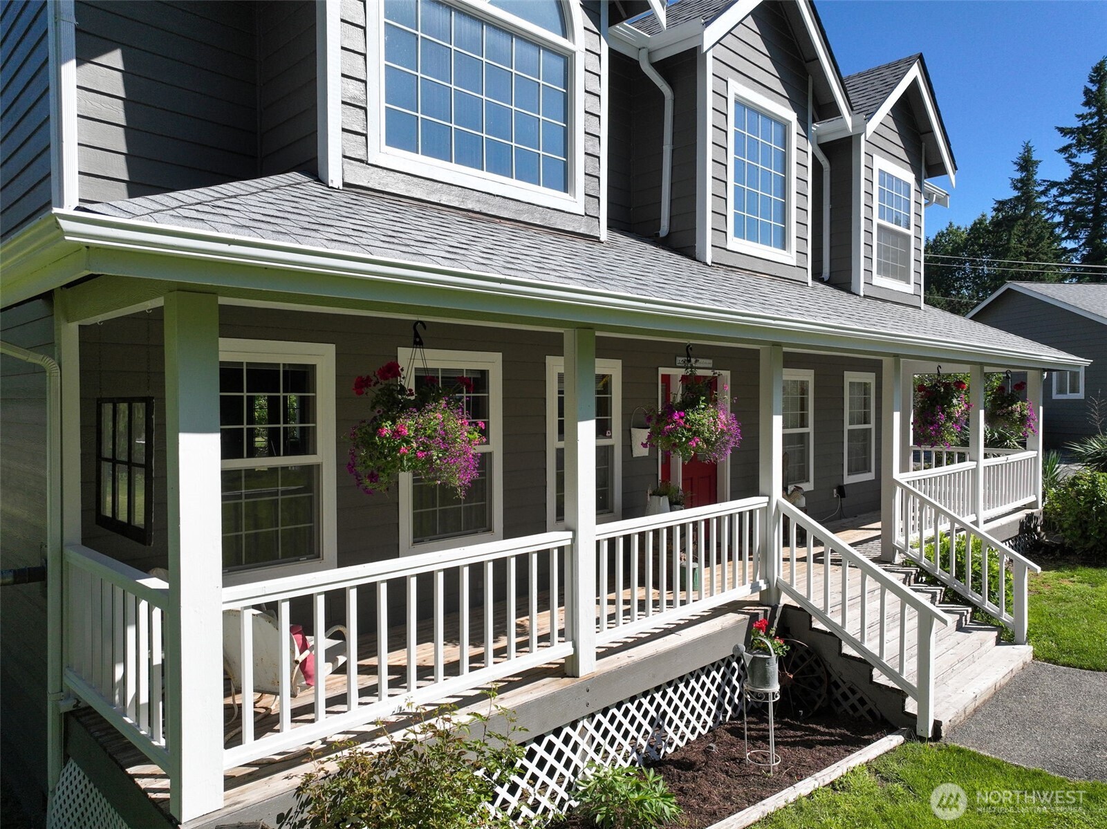 10410 152nd Street E