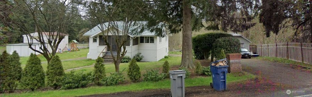 Photo of 9722 S Lake Stevens Road, Lake Stevens, WA 98258 (MLS # 2419802)