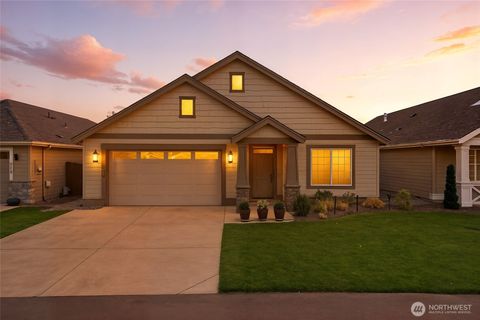 Photo of 673 SE Whimbrel Loop, College Place, WA 99324 (MLS # 2442581)