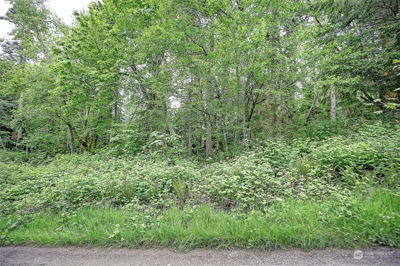 1800 Amber View Place