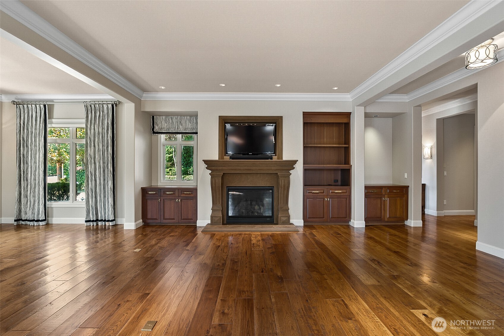 9820 NE 16th Street