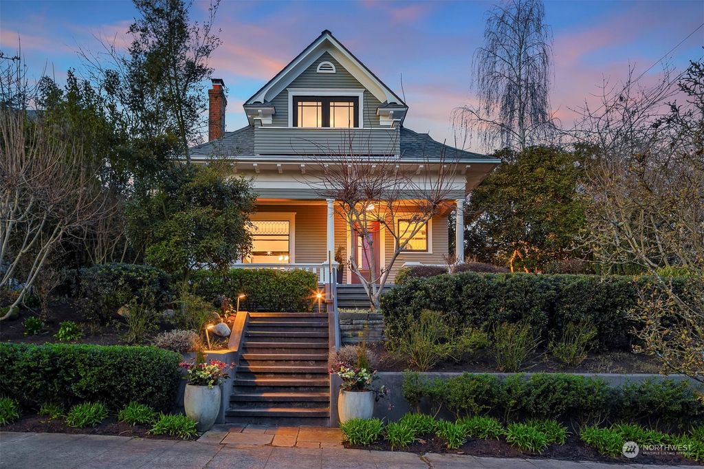 Photo of 2848 NW 58th Street, Seattle, WA 98107 (MLS # 2205837)