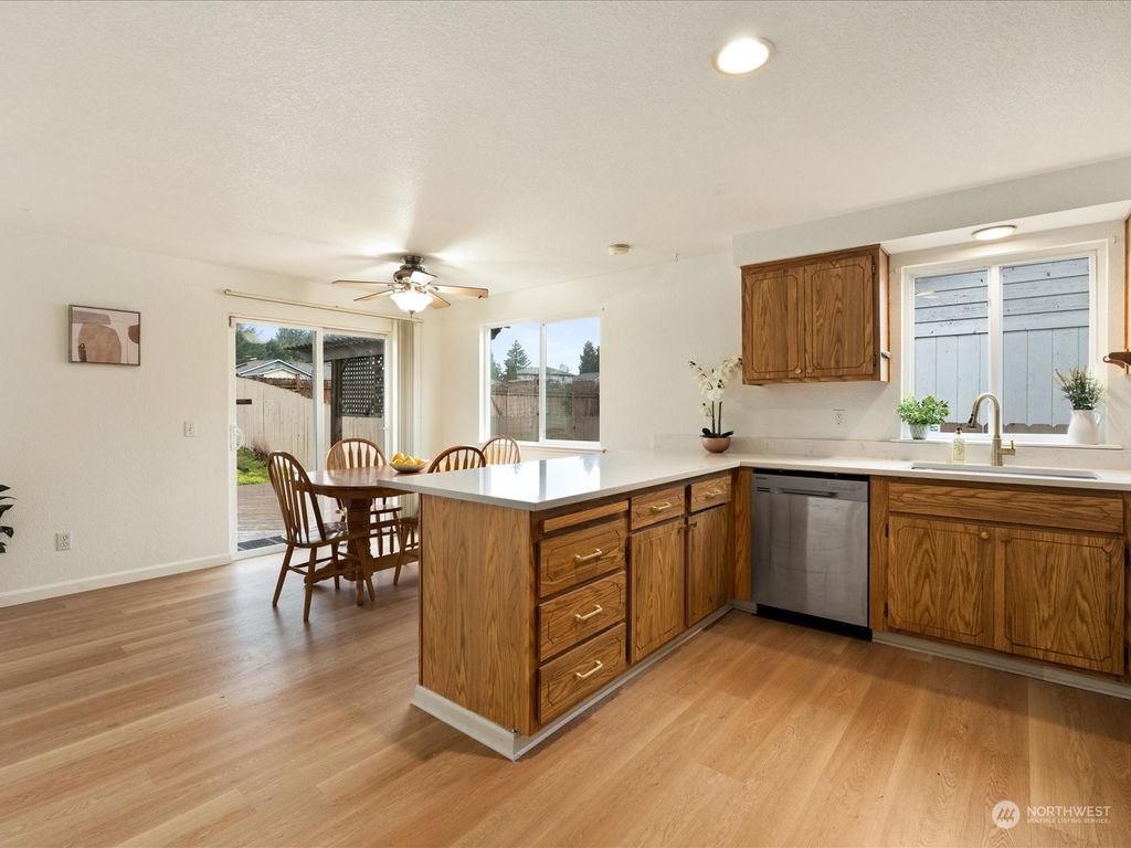 Photo of 12432 46th Drive SE, Everett, WA 98208 (MLS # 2199752)