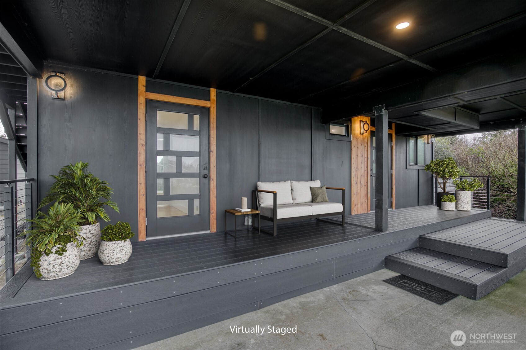 506 Sand Dune Avenue SW