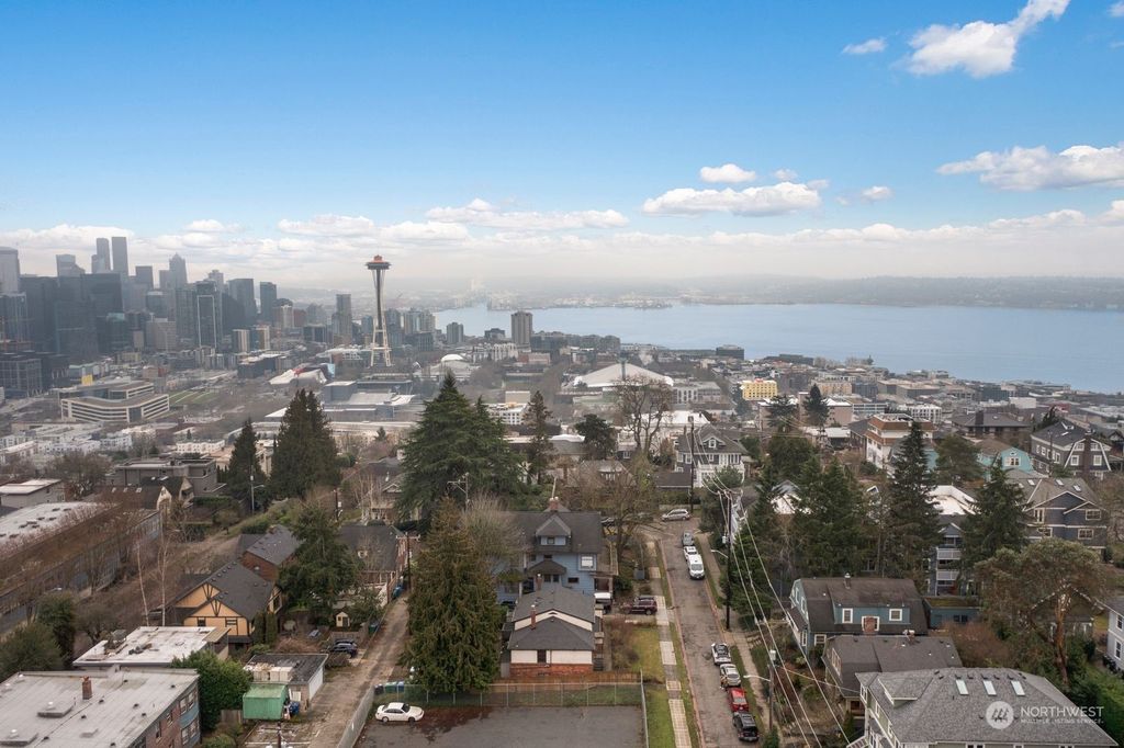 Photo of 1408 Orange Place N, Seattle, WA 98109 (MLS # 2030612)