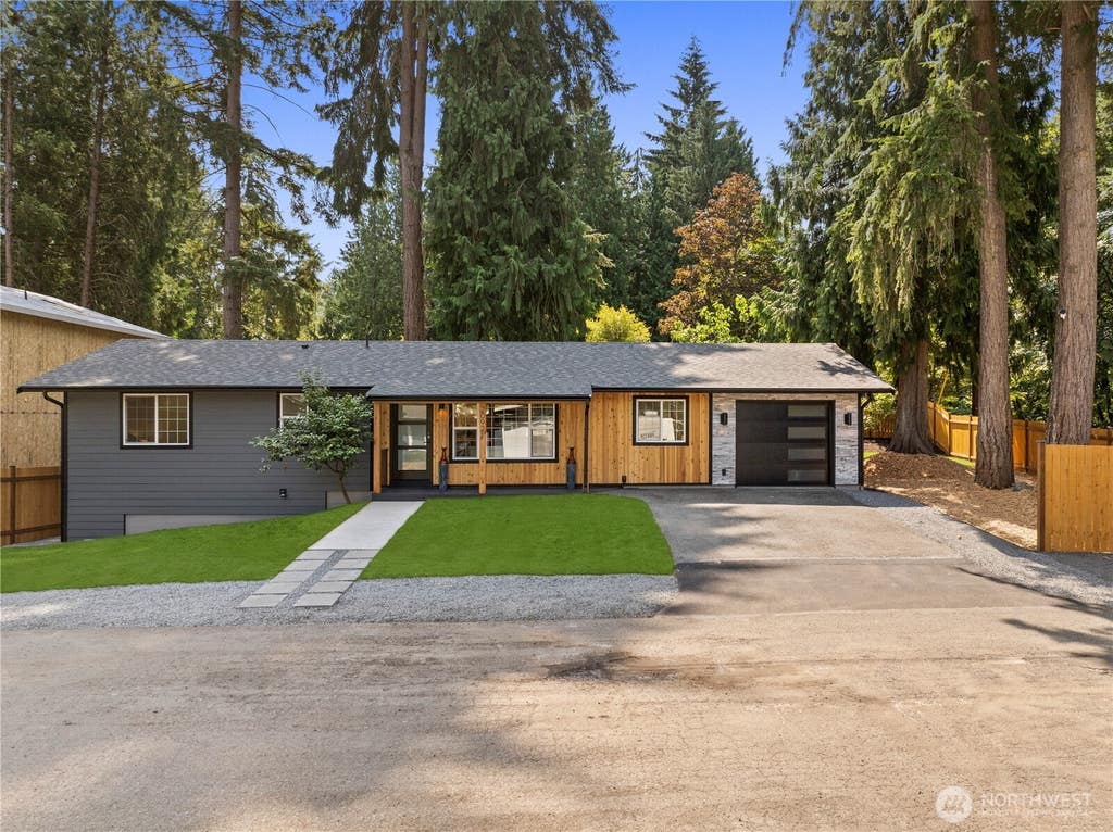 Photo of 20921 W Richmond Road, Bothell, WA 98021 (MLS # 2569717)