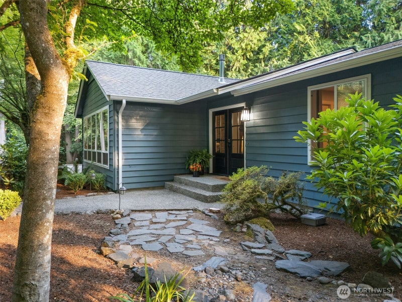 21337 Eagle Sky Place
