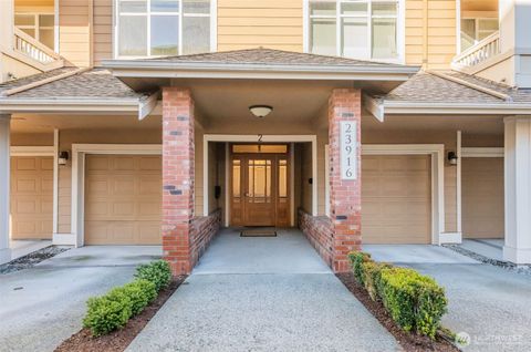 Photo of 23916 NE 115th Lane #204, Redmond, WA 98053 (MLS # 2359187)
