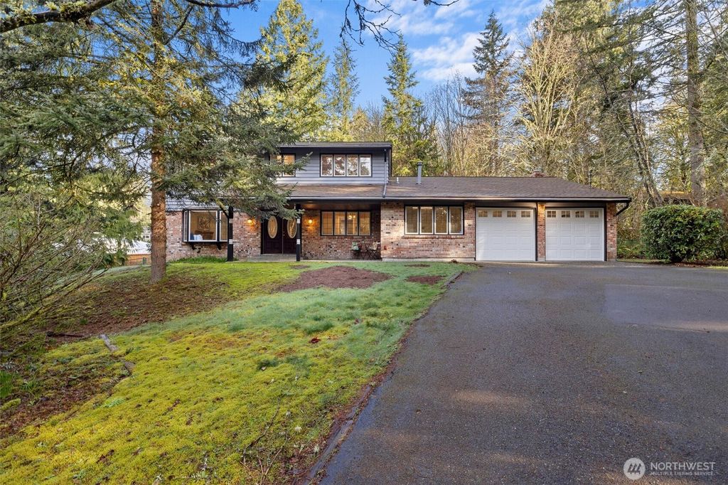 Photo of 18904 181st Avenue NE, Woodinville, WA 98077 (MLS # 2345652)