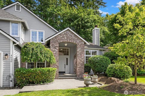 Photo of 4020 262nd Place SE, Sammamish, WA 98029 (MLS # 2555238)