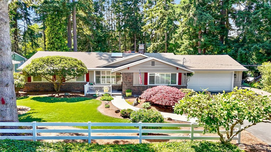 Photo of 23430 94th Avenue W, Edmonds, WA 98020 (MLS # 2405620)