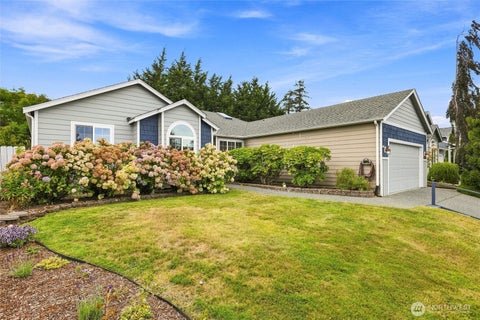 Photo of 3602 F Avenue, Anacortes, WA 98221 (MLS # 2575933)