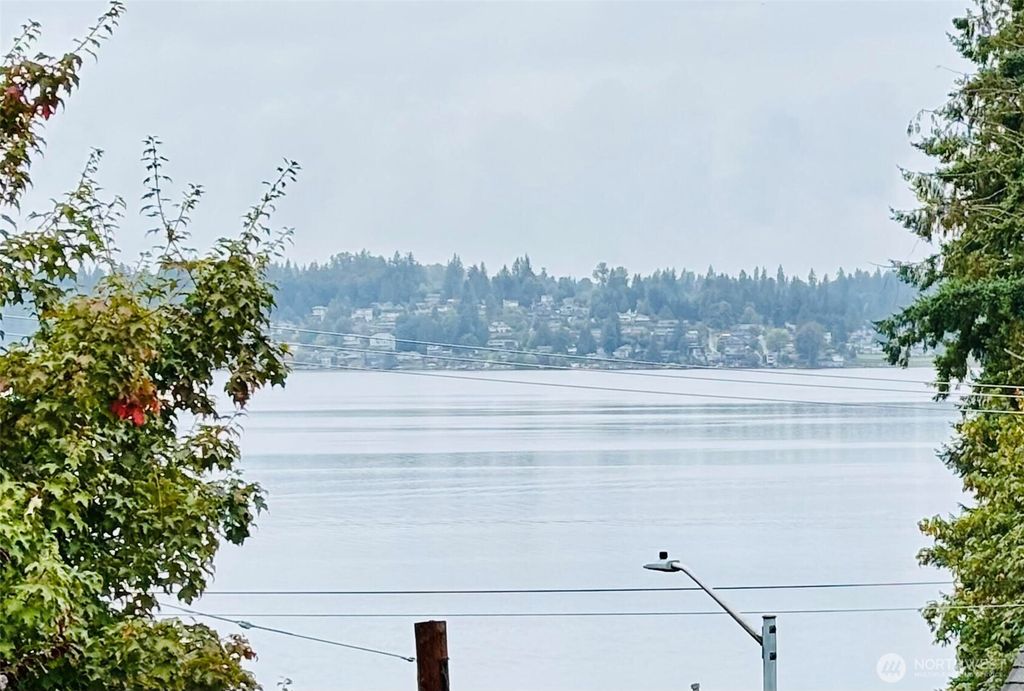 Photo of 1228 113th Avenue SE, Lake Stevens, WA 98258 (MLS # 2515847)