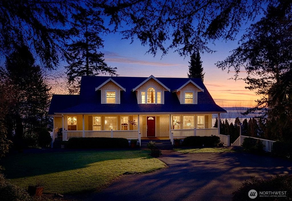 Photo of 2820 SW Scenic Heights Street, Oak Harbor, WA 98277 (MLS # 2467864)