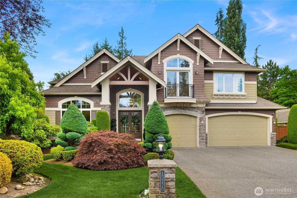 Photo of 13720 233rd Street SE, Snohomish, WA 98296 (MLS # 2562726)