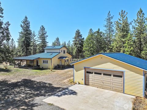 Photo of 27 Whispering Pines, Goldendale, WA 98620 (MLS # 2440926)