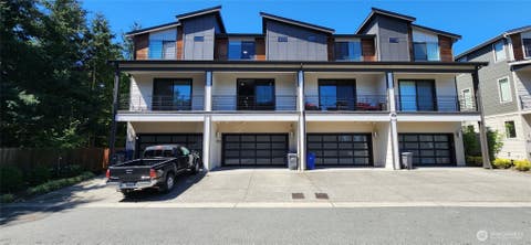 Photo of 16021 Manor Way #C2, Lynnwood, WA 98087 (MLS # 2526011)